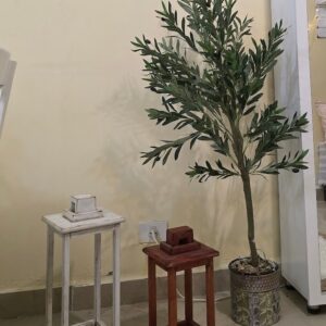 Set of 2 wooden lanterns
